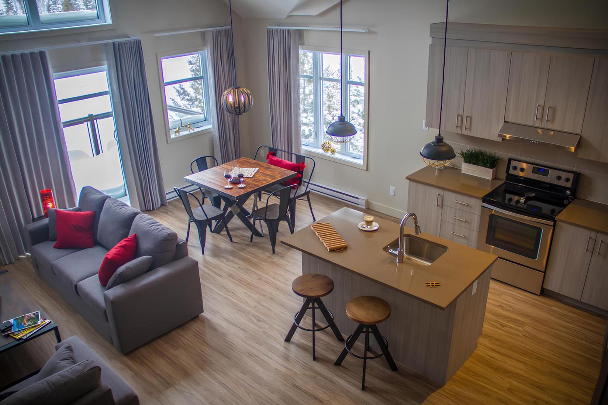 Le Viking Resort Sainte-Marguerite-du-Lac-Masson Eksteriør billede