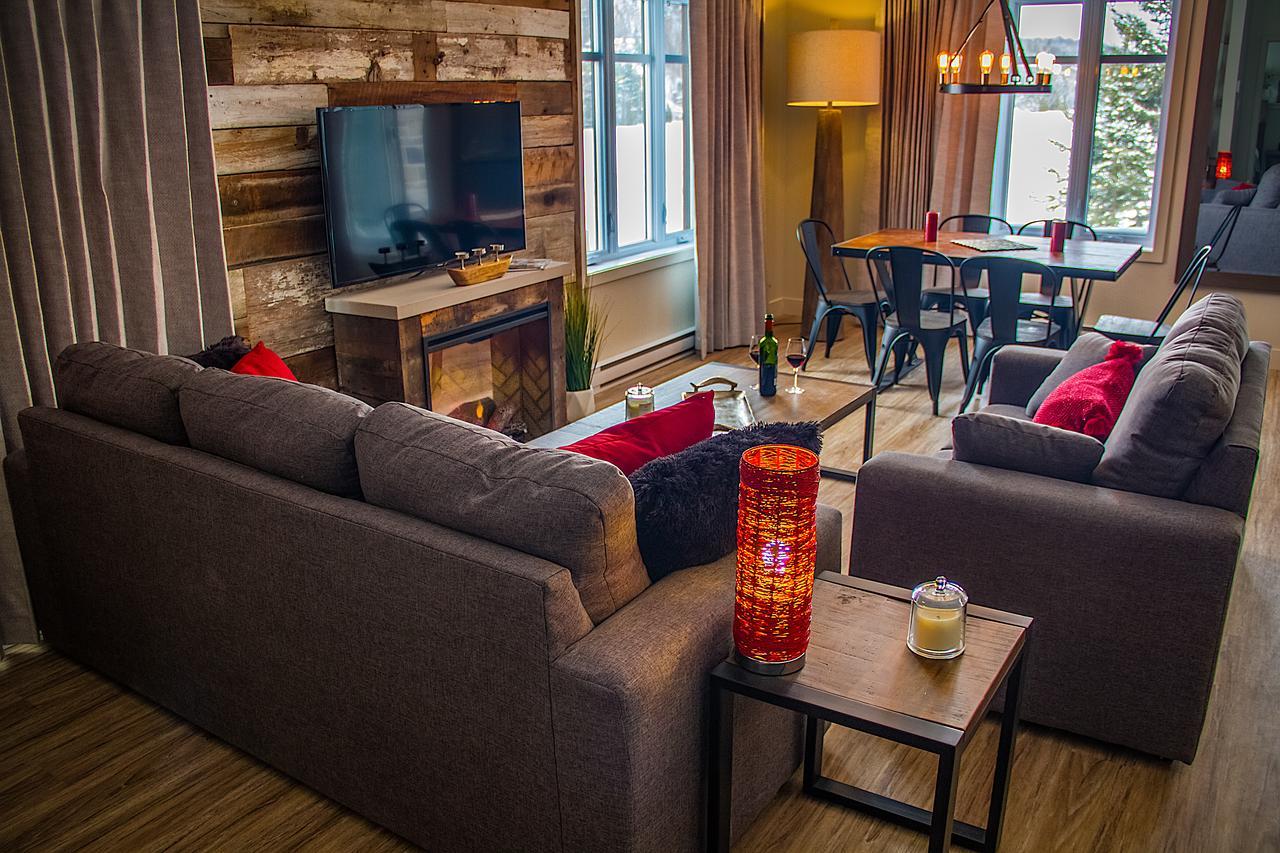 Le Viking Resort Sainte-Marguerite-du-Lac-Masson Eksteriør billede